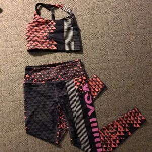 Victoria’s Secret leggings